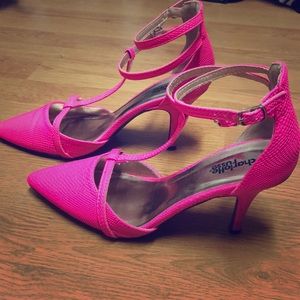 Pink heels